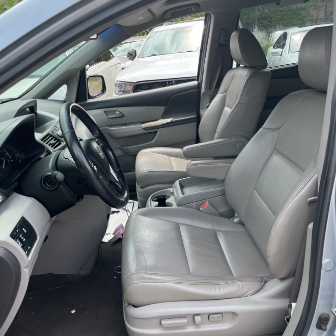 2012 Honda Odyssey 5dr Touring, available for sale in Corona, New York | Raymonds Cars Inc. Corona, New York 2012 Honda Odyssey 5dr Touring, available for sale in Corona, New York | Raymonds Cars Inc. Corona, New York