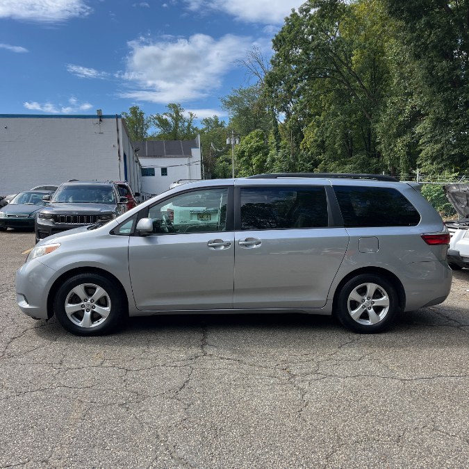 2015 Toyota Sienna 5dr 8-Pass Van LE FWD (Natl), available for sale in Corona, New York | Raymonds Cars Inc. Corona, New York 2015 Toyota Sienna 5dr 8-Pass Van LE FWD (Natl), available for sale in Corona, New York | Raymonds Cars Inc. Corona, New York