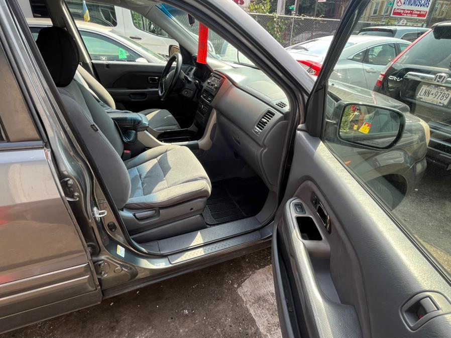 2008 Honda Pilot 4WD 4dr SE, available for sale in Corona, New York | Raymonds Cars Inc. Corona, New York 2008 Honda Pilot 4WD 4dr SE, available for sale in Corona, New York | Raymonds Cars Inc. Corona, New York