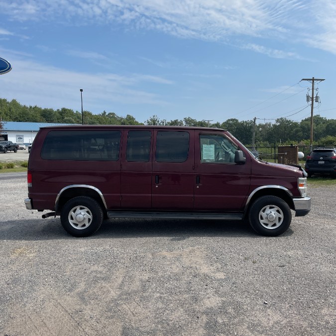 2008 Ford Econoline Wagon E-350 Super Duty XLT, available for sale in Corona, New York | Raymonds Cars Inc. Corona, New York 2008 Ford Econoline Wagon E-350 Super Duty XLT, available for sale in Corona, New York | Raymonds Cars Inc. Corona, New York