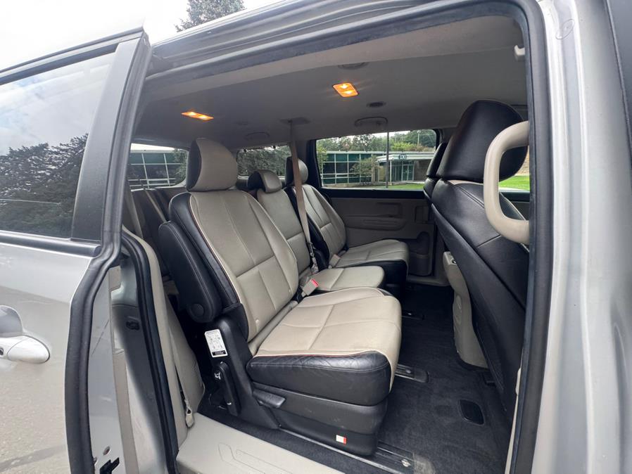 2021 Kia Sedona EX FWD, available for sale in Waterbury, Connecticut | Platinum Auto Care. Waterbury, Connecticut 2021 Kia Sedona EX FWD, available for sale in Waterbury, Connecticut | Platinum Auto Care. Waterbury, Connecticut