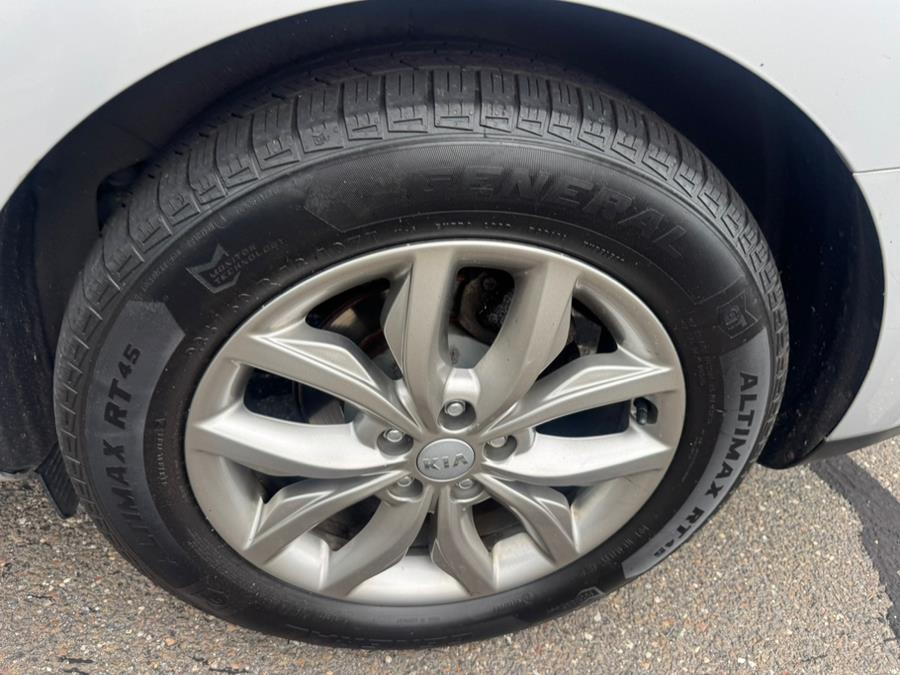 2021 Kia Sedona EX FWD, available for sale in Waterbury, Connecticut | Platinum Auto Care. Waterbury, Connecticut 2021 Kia Sedona EX FWD, available for sale in Waterbury, Connecticut | Platinum Auto Care. Waterbury, Connecticut
