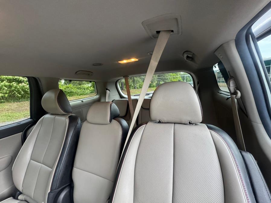 2021 Kia Sedona EX FWD, available for sale in Waterbury, Connecticut | Platinum Auto Care. Waterbury, Connecticut 2021 Kia Sedona EX FWD, available for sale in Waterbury, Connecticut | Platinum Auto Care. Waterbury, Connecticut