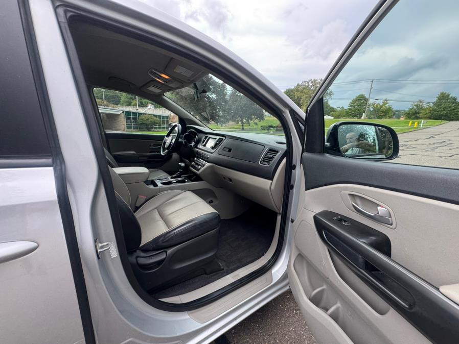 2021 Kia Sedona EX FWD, available for sale in Waterbury, Connecticut | Platinum Auto Care. Waterbury, Connecticut 2021 Kia Sedona EX FWD, available for sale in Waterbury, Connecticut | Platinum Auto Care. Waterbury, Connecticut