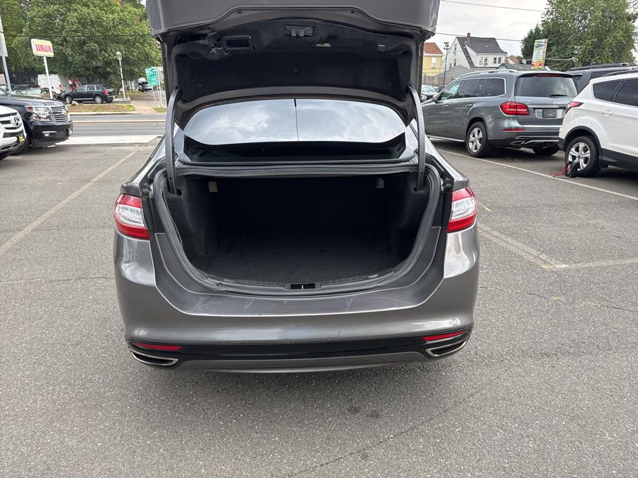 2014 Ford Fusion 4dr Sdn SE FWD, available for sale in Little Ferry, New Jersey | Victoria Preowned Autos Inc. Little Ferry, New Jersey 2014 Ford Fusion 4dr Sdn SE FWD, available for sale in Little Ferry, New Jersey | Victoria Preowned Autos Inc. Little Ferry, New Jersey