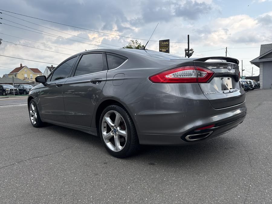 2014 Ford Fusion 4dr Sdn SE FWD, available for sale in Little Ferry, New Jersey | Victoria Preowned Autos Inc. Little Ferry, New Jersey 2014 Ford Fusion 4dr Sdn SE FWD, available for sale in Little Ferry, New Jersey | Victoria Preowned Autos Inc. Little Ferry, New Jersey