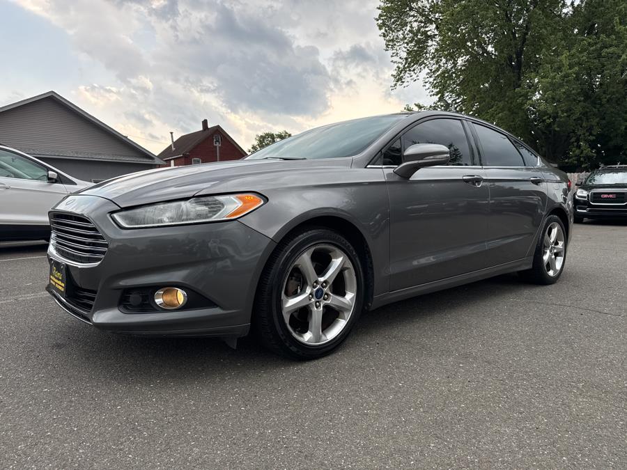 2014 Ford Fusion 4dr Sdn SE FWD, available for sale in Little Ferry, New Jersey | Victoria Preowned Autos Inc. Little Ferry, New Jersey 2014 Ford Fusion 4dr Sdn SE FWD, available for sale in Little Ferry, New Jersey | Victoria Preowned Autos Inc. Little Ferry, New Jersey
