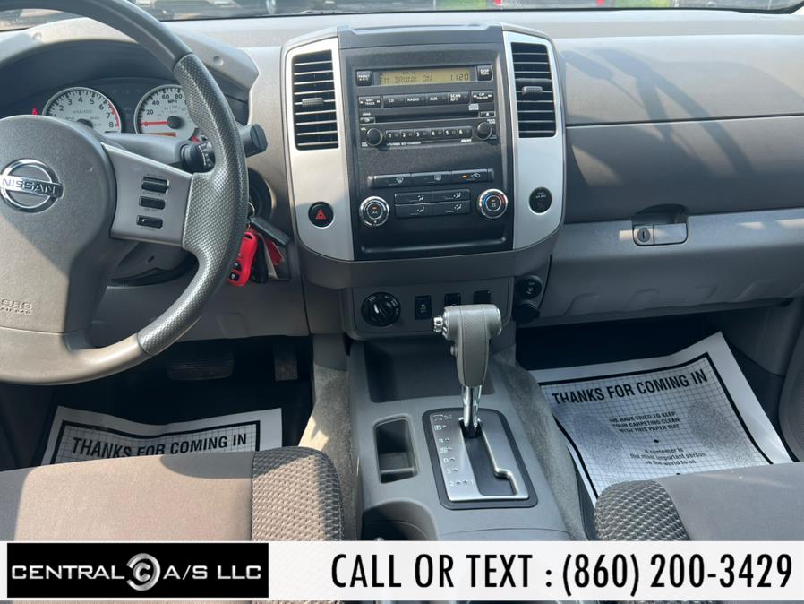 2012 Nissan Frontier 4WD Crew Cab SWB Auto SV, available for sale in East Windsor, Connecticut | Central A/S LLC. East Windsor, Connecticut 2012 Nissan Frontier 4WD Crew Cab SWB Auto SV, available for sale in East Windsor, Connecticut | Central A/S LLC. East Windsor, Connecticut