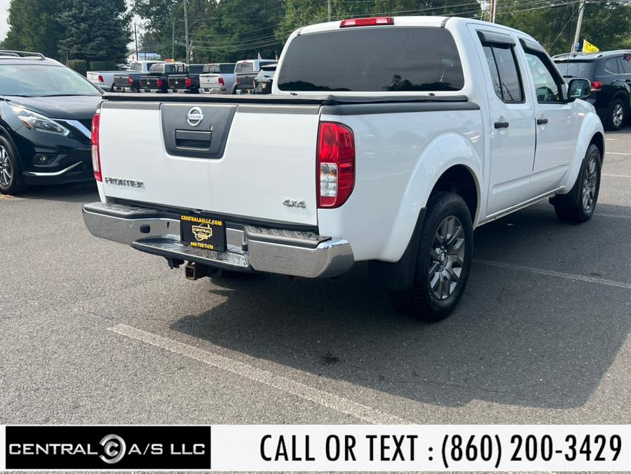 2012 Nissan Frontier 4WD Crew Cab SWB Auto SV, available for sale in East Windsor, Connecticut | Central A/S LLC. East Windsor, Connecticut 2012 Nissan Frontier 4WD Crew Cab SWB Auto SV, available for sale in East Windsor, Connecticut | Central A/S LLC. East Windsor, Connecticut