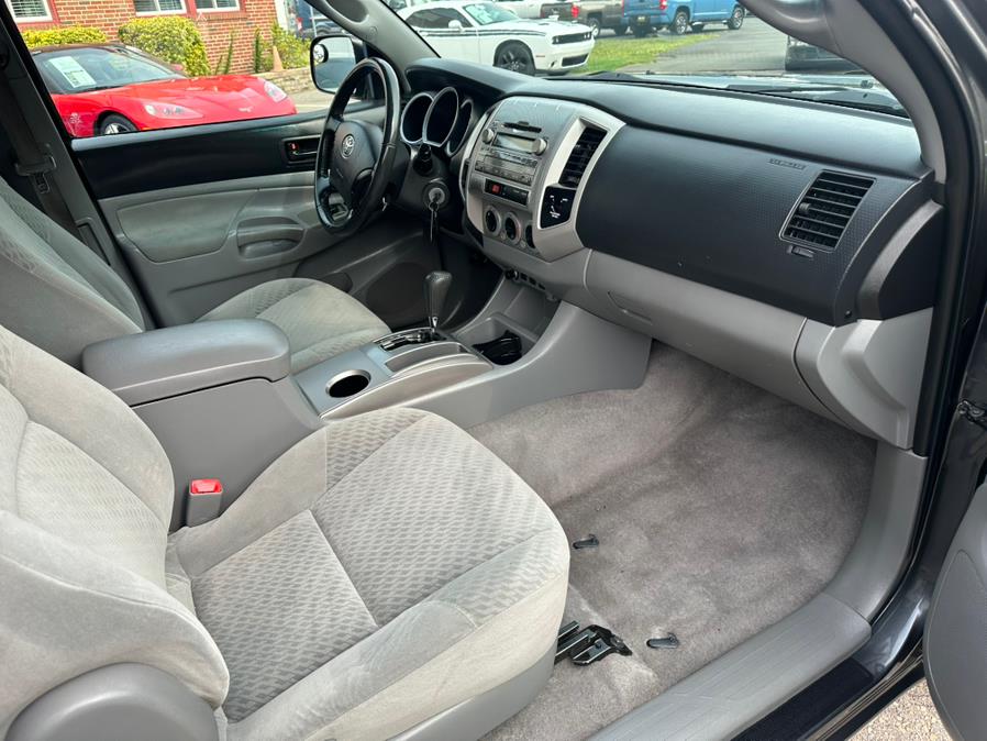 2009 Toyota Tacoma 2WD Access I4 MT (Natl), available for sale in South Windsor, Connecticut | Mike And Tony Auto Sales, Inc. South Windsor, Connecticut 2009 Toyota Tacoma 2WD Access I4 MT (Natl), available for sale in South Windsor, Connecticut | Mike And Tony Auto Sales, Inc. South Windsor, Connecticut