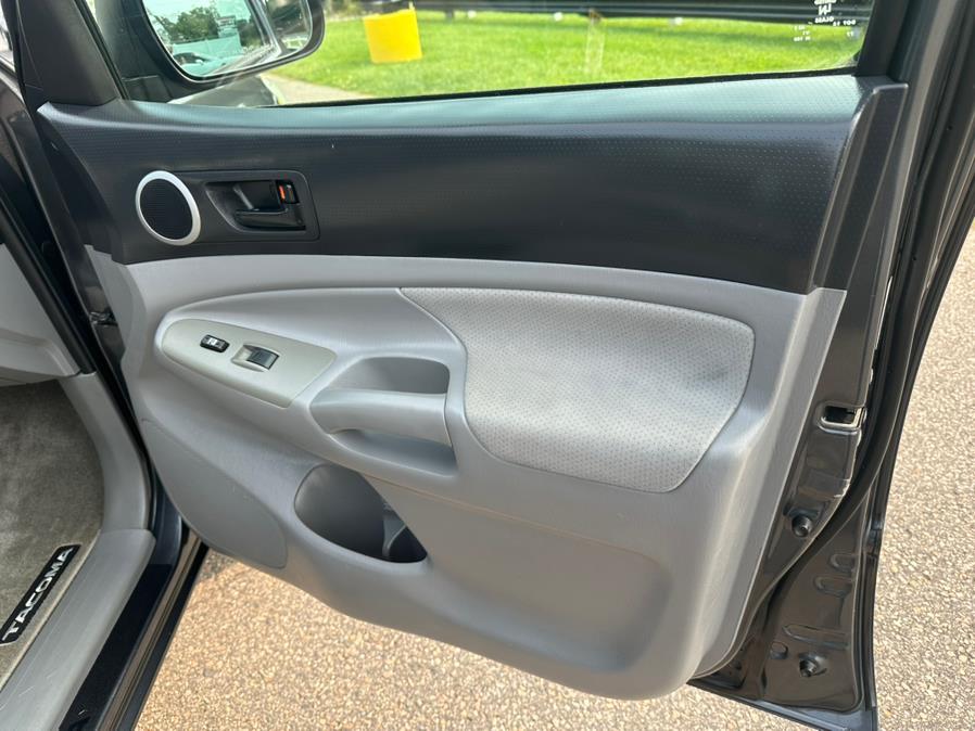 2009 Toyota Tacoma 2WD Access I4 MT (Natl), available for sale in South Windsor, Connecticut | Mike And Tony Auto Sales, Inc. South Windsor, Connecticut 2009 Toyota Tacoma 2WD Access I4 MT (Natl), available for sale in South Windsor, Connecticut | Mike And Tony Auto Sales, Inc. South Windsor, Connecticut