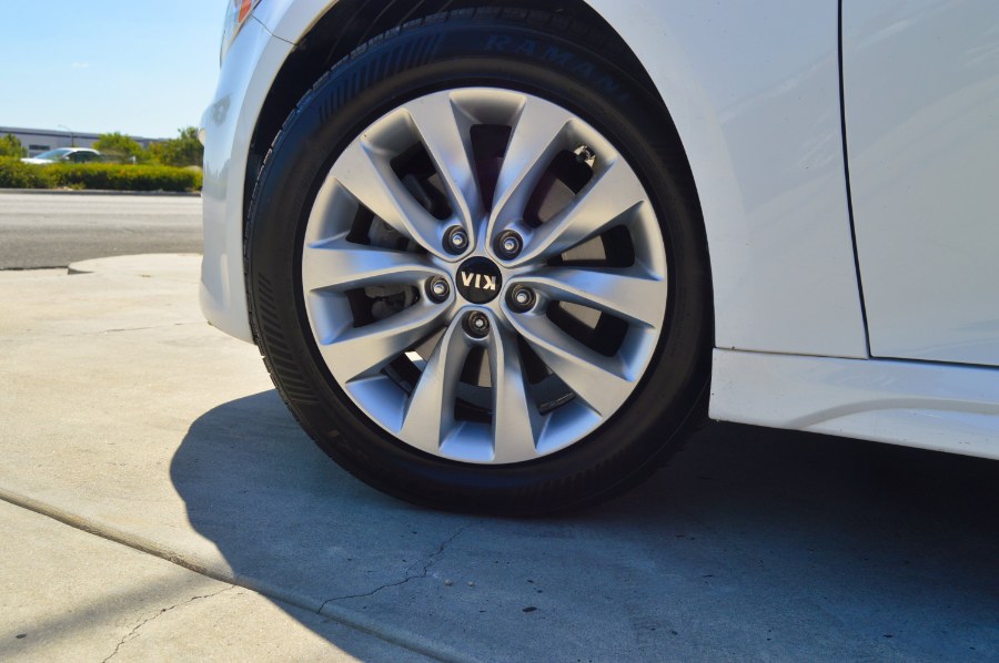 2017 Kia Optima EX Auto, available for sale in Moreno Valley, California | Fusion Motors Inc. Moreno Valley, California 2017 Kia Optima EX Auto, available for sale in Moreno Valley, California | Fusion Motors Inc. Moreno Valley, California