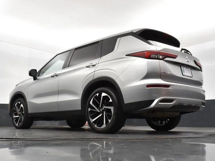 2024 Mitsubishi Outlander SE Sport Utility 4D, available for sale in Irvington, New Jersey | NJ Used Cars Center. Irvington, New Jersey 2024 Mitsubishi Outlander SE Sport Utility 4D, available for sale in Irvington, New Jersey | NJ Used Cars Center. Irvington, New Jersey