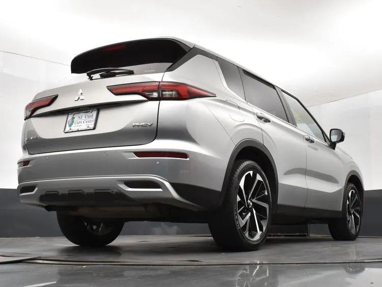 2024 Mitsubishi Outlander SE Sport Utility 4D, available for sale in Irvington, New Jersey | NJ Used Cars Center. Irvington, New Jersey 2024 Mitsubishi Outlander SE Sport Utility 4D, available for sale in Irvington, New Jersey | NJ Used Cars Center. Irvington, New Jersey