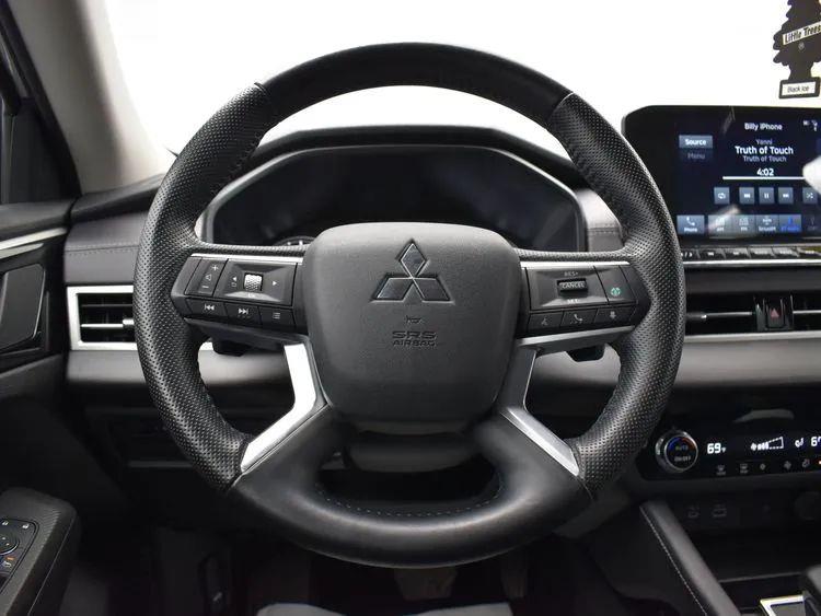 2024 Mitsubishi Outlander SE Sport Utility 4D, available for sale in Irvington, New Jersey | NJ Used Cars Center. Irvington, New Jersey 2024 Mitsubishi Outlander SE Sport Utility 4D, available for sale in Irvington, New Jersey | NJ Used Cars Center. Irvington, New Jersey
