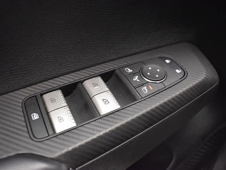 2024 Mitsubishi Outlander SE Sport Utility 4D, available for sale in Irvington, New Jersey | NJ Used Cars Center. Irvington, New Jersey 2024 Mitsubishi Outlander SE Sport Utility 4D, available for sale in Irvington, New Jersey | NJ Used Cars Center. Irvington, New Jersey