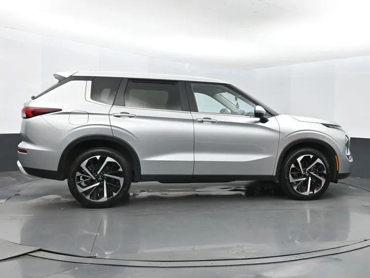 2024 Mitsubishi Outlander SE Sport Utility 4D, available for sale in Irvington, New Jersey | NJ Used Cars Center. Irvington, New Jersey 2024 Mitsubishi Outlander SE Sport Utility 4D, available for sale in Irvington, New Jersey | NJ Used Cars Center. Irvington, New Jersey