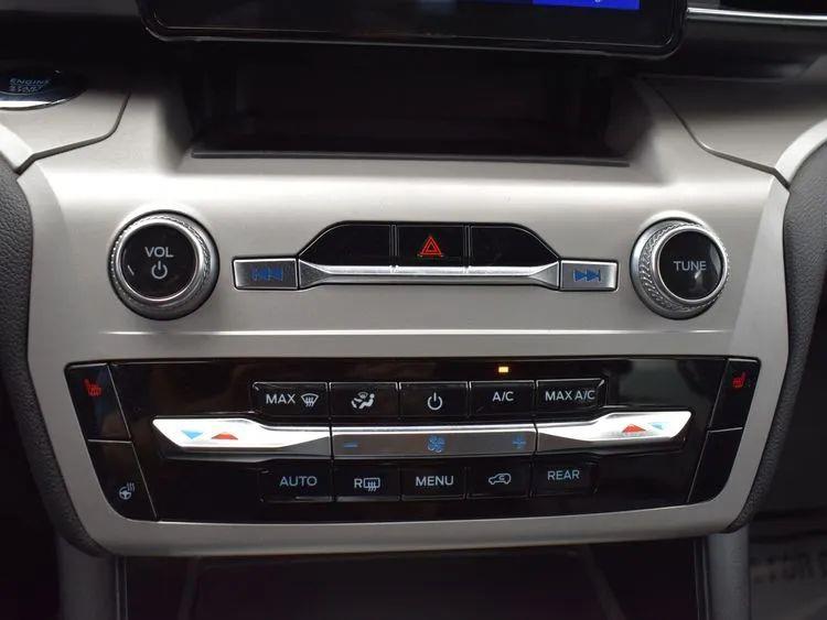 2023 Ford Explorer XLT Sport Utility 4D, available for sale in Irvington, New Jersey | NJ Used Cars Center. Irvington, New Jersey 2023 Ford Explorer XLT Sport Utility 4D, available for sale in Irvington, New Jersey | NJ Used Cars Center. Irvington, New Jersey