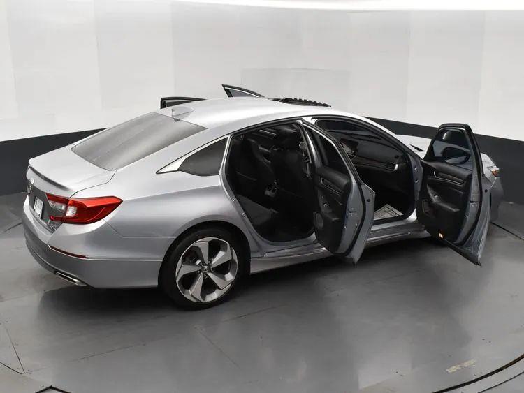 2020 Honda Accord Touring Sedan 4D, available for sale in Irvington, New Jersey | NJ Used Cars Center. Irvington, New Jersey 2020 Honda Accord Touring Sedan 4D, available for sale in Irvington, New Jersey | NJ Used Cars Center. Irvington, New Jersey