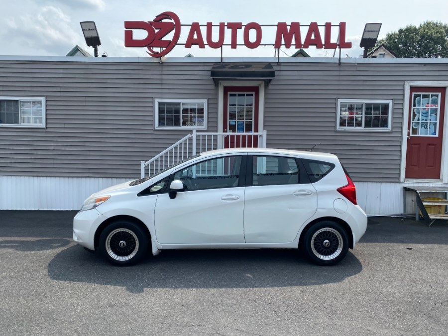 2014 Nissan Versa Note 5dr HB CVT 1.6 SV, available for sale in Paterson, New Jersey | DZ Automall. Paterson, New Jersey 2014 Nissan Versa Note 5dr HB CVT 1.6 SV, available for sale in Paterson, New Jersey | DZ Automall. Paterson, New Jersey