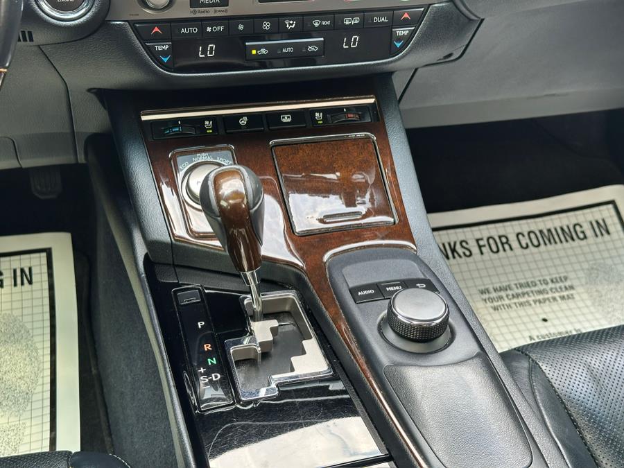 2013 Lexus ES 350 4dr Sdn, available for sale in Irvington , New Jersey | Auto Haus of Irvington Corp. Irvington , New Jersey 2013 Lexus ES 350 4dr Sdn, available for sale in Irvington , New Jersey | Auto Haus of Irvington Corp. Irvington , New Jersey