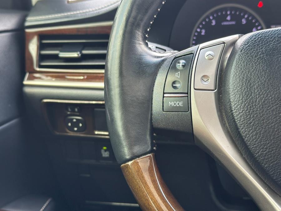 2013 Lexus ES 350 4dr Sdn, available for sale in Irvington , New Jersey | Auto Haus of Irvington Corp. Irvington , New Jersey 2013 Lexus ES 350 4dr Sdn, available for sale in Irvington , New Jersey | Auto Haus of Irvington Corp. Irvington , New Jersey