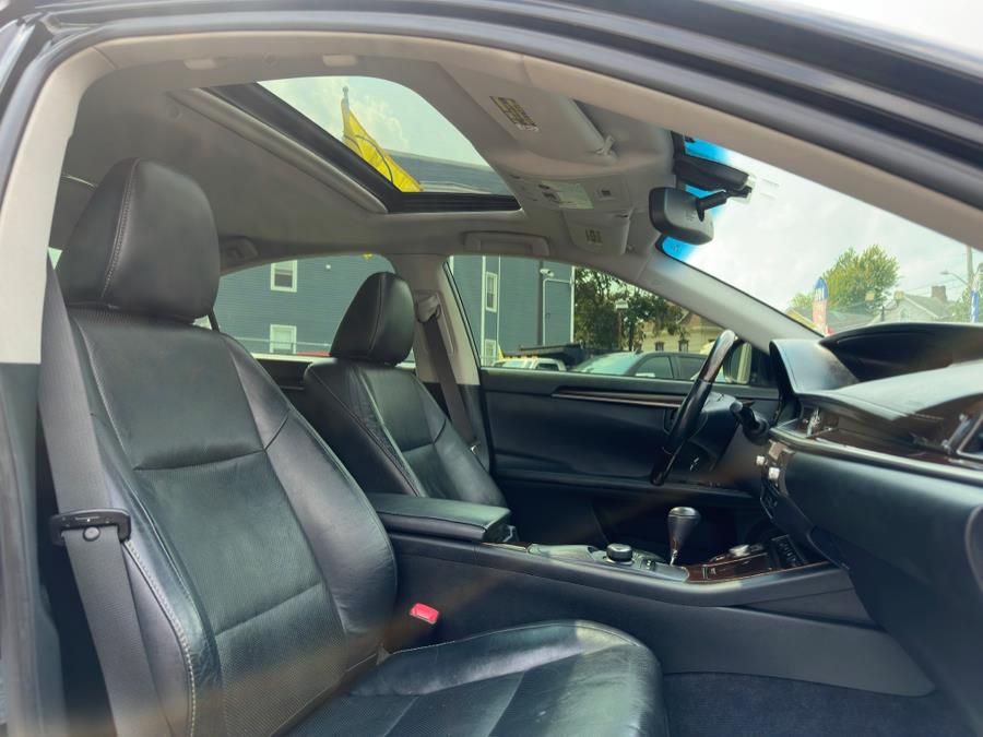 2013 Lexus ES 350 4dr Sdn, available for sale in Irvington , New Jersey | Auto Haus of Irvington Corp. Irvington , New Jersey 2013 Lexus ES 350 4dr Sdn, available for sale in Irvington , New Jersey | Auto Haus of Irvington Corp. Irvington , New Jersey
