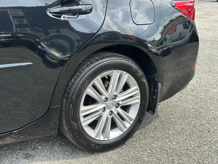2013 Lexus ES 350 4dr Sdn, available for sale in Irvington , New Jersey | Auto Haus of Irvington Corp. Irvington , New Jersey 2013 Lexus ES 350 4dr Sdn, available for sale in Irvington , New Jersey | Auto Haus of Irvington Corp. Irvington , New Jersey