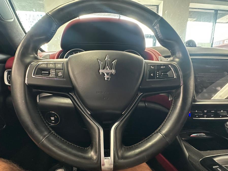 2021 Maserati Levante S GranLusso 3.0L, available for sale in Inwood, New York | 5 Towns Drive. Inwood, New York 2021 Maserati Levante S GranLusso 3.0L, available for sale in Inwood, New York | 5 Towns Drive. Inwood, New York