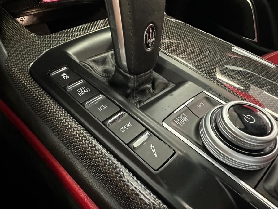 2021 Maserati Levante S GranLusso 3.0L, available for sale in Inwood, New York | 5 Towns Drive. Inwood, New York 2021 Maserati Levante S GranLusso 3.0L, available for sale in Inwood, New York | 5 Towns Drive. Inwood, New York