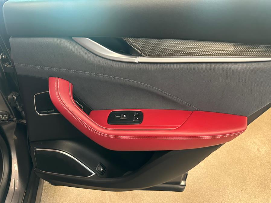 2021 Maserati Levante S GranLusso 3.0L, available for sale in Inwood, New York | 5 Towns Drive. Inwood, New York 2021 Maserati Levante S GranLusso 3.0L, available for sale in Inwood, New York | 5 Towns Drive. Inwood, New York