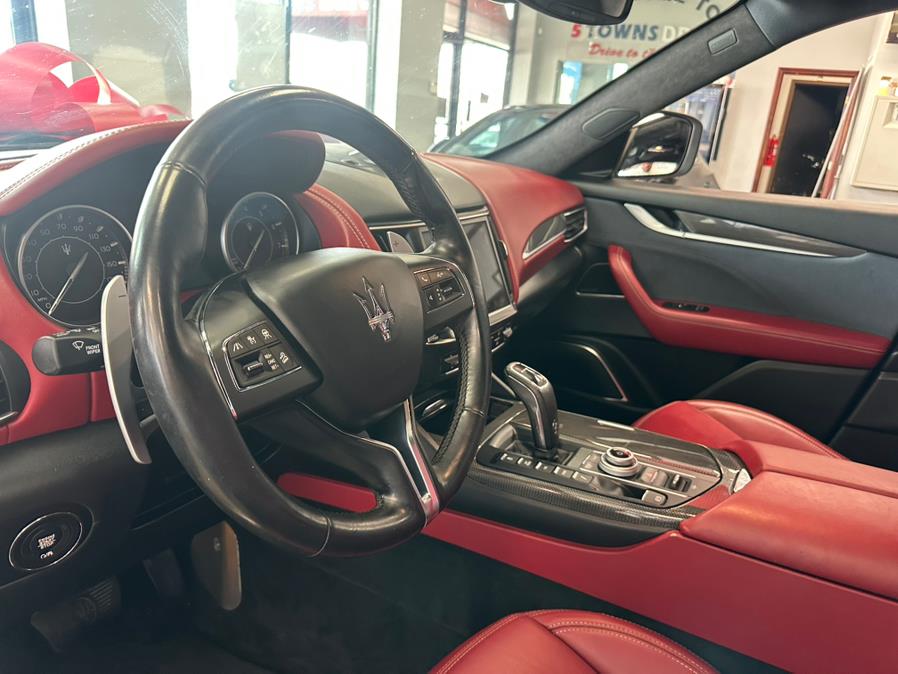 2021 Maserati Levante S GranLusso 3.0L, available for sale in Inwood, New York | 5 Towns Drive. Inwood, New York 2021 Maserati Levante S GranLusso 3.0L, available for sale in Inwood, New York | 5 Towns Drive. Inwood, New York