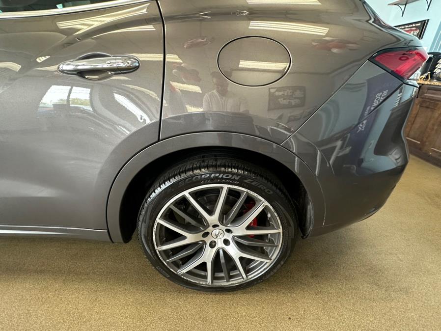 2021 Maserati Levante S GranLusso 3.0L, available for sale in Inwood, New York | 5 Towns Drive. Inwood, New York 2021 Maserati Levante S GranLusso 3.0L, available for sale in Inwood, New York | 5 Towns Drive. Inwood, New York