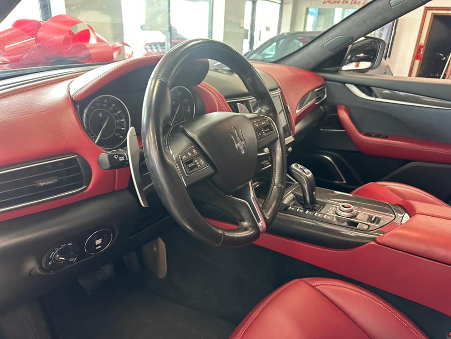 2021 Maserati Levante S GranLusso 3.0L, available for sale in Inwood, New York | 5 Towns Drive. Inwood, New York 2021 Maserati Levante S GranLusso 3.0L, available for sale in Inwood, New York | 5 Towns Drive. Inwood, New York