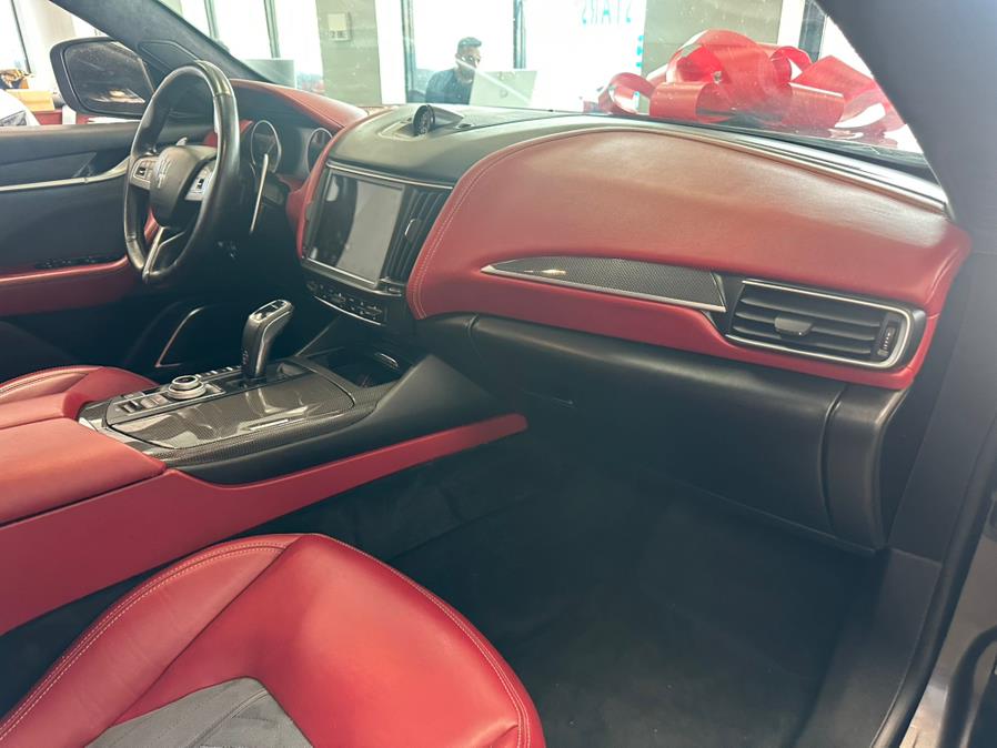 2021 Maserati Levante S GranLusso 3.0L, available for sale in Inwood, New York | 5 Towns Drive. Inwood, New York 2021 Maserati Levante S GranLusso 3.0L, available for sale in Inwood, New York | 5 Towns Drive. Inwood, New York