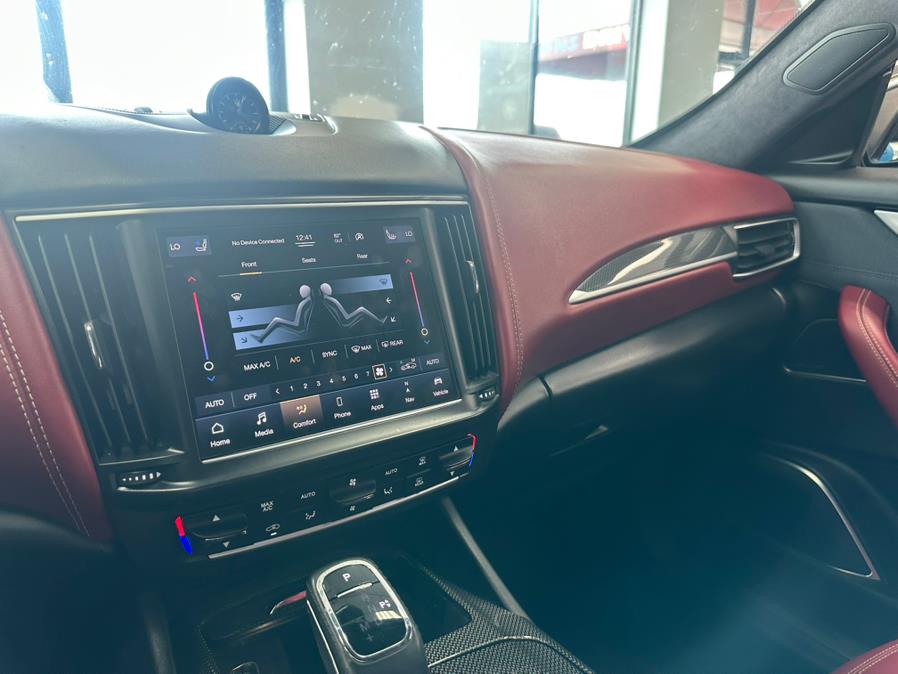 2021 Maserati Levante S GranLusso 3.0L, available for sale in Inwood, New York | 5 Towns Drive. Inwood, New York 2021 Maserati Levante S GranLusso 3.0L, available for sale in Inwood, New York | 5 Towns Drive. Inwood, New York