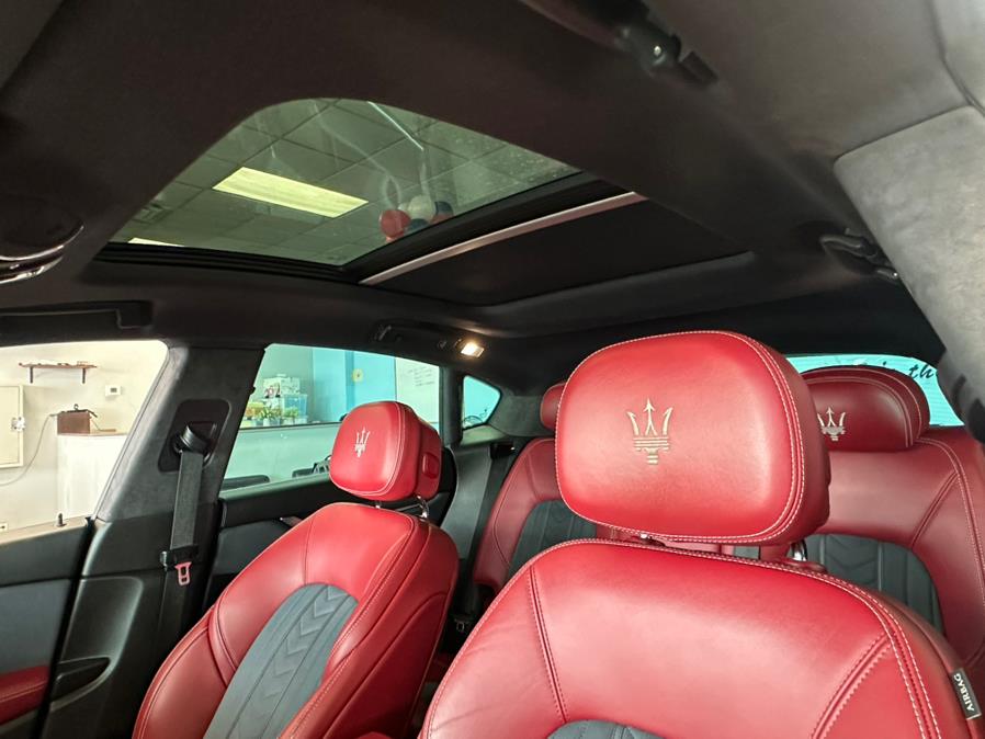 2021 Maserati Levante S GranLusso 3.0L, available for sale in Inwood, New York | 5 Towns Drive. Inwood, New York 2021 Maserati Levante S GranLusso 3.0L, available for sale in Inwood, New York | 5 Towns Drive. Inwood, New York