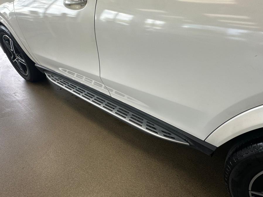 2022 Mercedes-Benz GLE GLE 350 4MATIC SUV, available for sale in Inwood, New York | 5 Towns Drive. Inwood, New York 2022 Mercedes-Benz GLE GLE 350 4MATIC SUV, available for sale in Inwood, New York | 5 Towns Drive. Inwood, New York