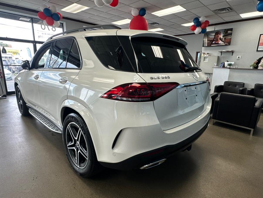 2022 Mercedes-Benz GLE GLE 350 4MATIC SUV, available for sale in Inwood, New York | 5 Towns Drive. Inwood, New York 2022 Mercedes-Benz GLE GLE 350 4MATIC SUV, available for sale in Inwood, New York | 5 Towns Drive. Inwood, New York