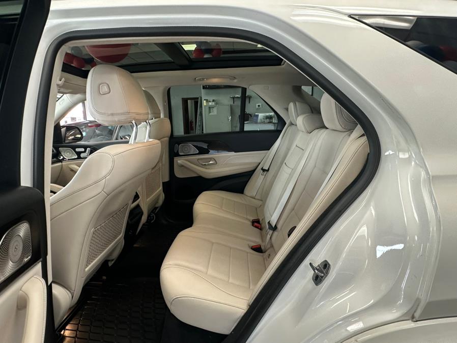 2022 Mercedes-Benz GLE GLE 350 4MATIC SUV, available for sale in Inwood, New York | 5 Towns Drive. Inwood, New York 2022 Mercedes-Benz GLE GLE 350 4MATIC SUV, available for sale in Inwood, New York | 5 Towns Drive. Inwood, New York