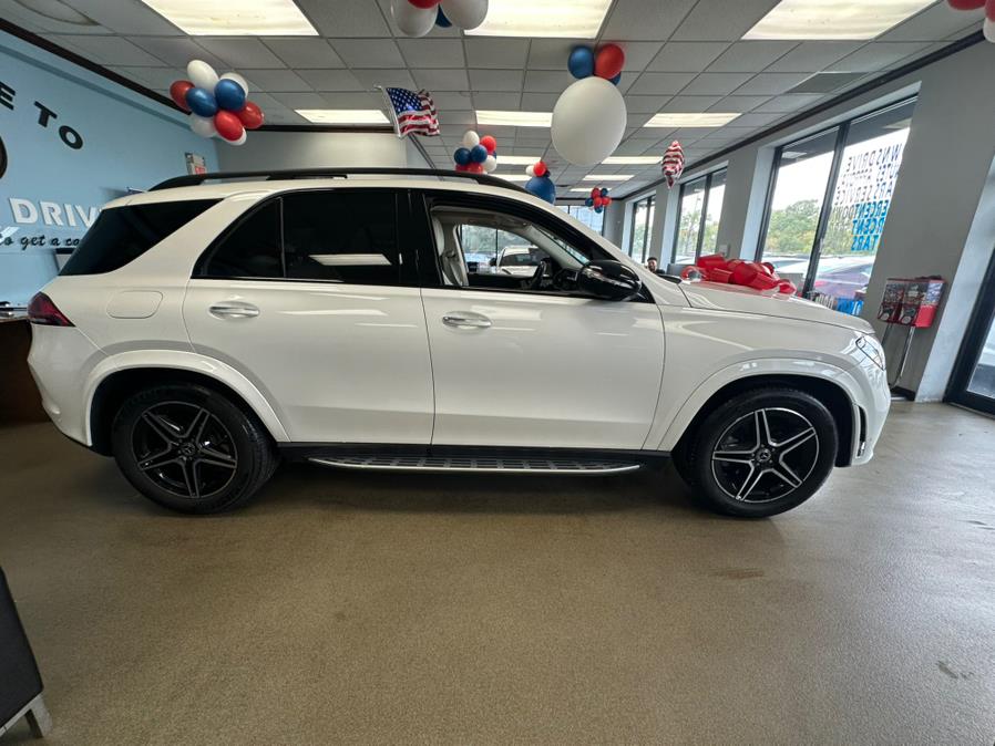 2022 Mercedes-Benz GLE GLE 350 4MATIC SUV, available for sale in Inwood, New York | 5 Towns Drive. Inwood, New York 2022 Mercedes-Benz GLE GLE 350 4MATIC SUV, available for sale in Inwood, New York | 5 Towns Drive. Inwood, New York