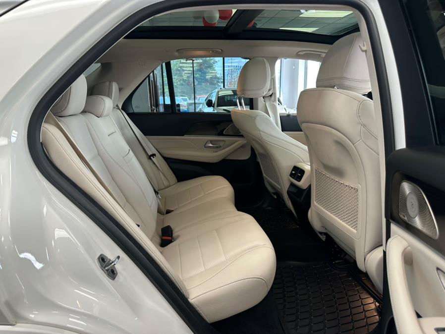 2022 Mercedes-Benz GLE GLE 350 4MATIC SUV, available for sale in Inwood, New York | 5 Towns Drive. Inwood, New York 2022 Mercedes-Benz GLE GLE 350 4MATIC SUV, available for sale in Inwood, New York | 5 Towns Drive. Inwood, New York