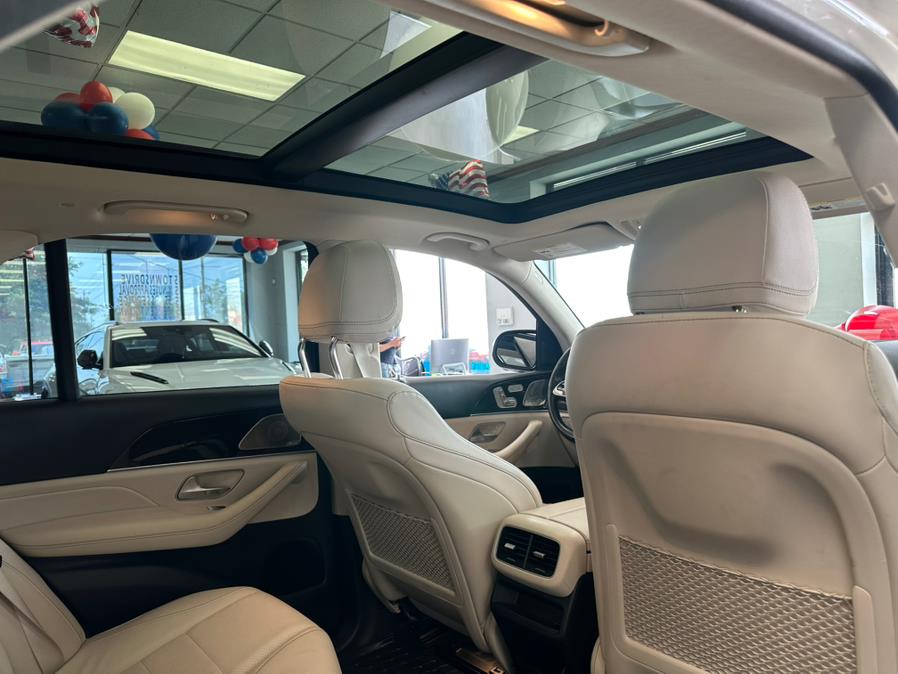 2022 Mercedes-Benz GLE GLE 350 4MATIC SUV, available for sale in Inwood, New York | 5 Towns Drive. Inwood, New York 2022 Mercedes-Benz GLE GLE 350 4MATIC SUV, available for sale in Inwood, New York | 5 Towns Drive. Inwood, New York