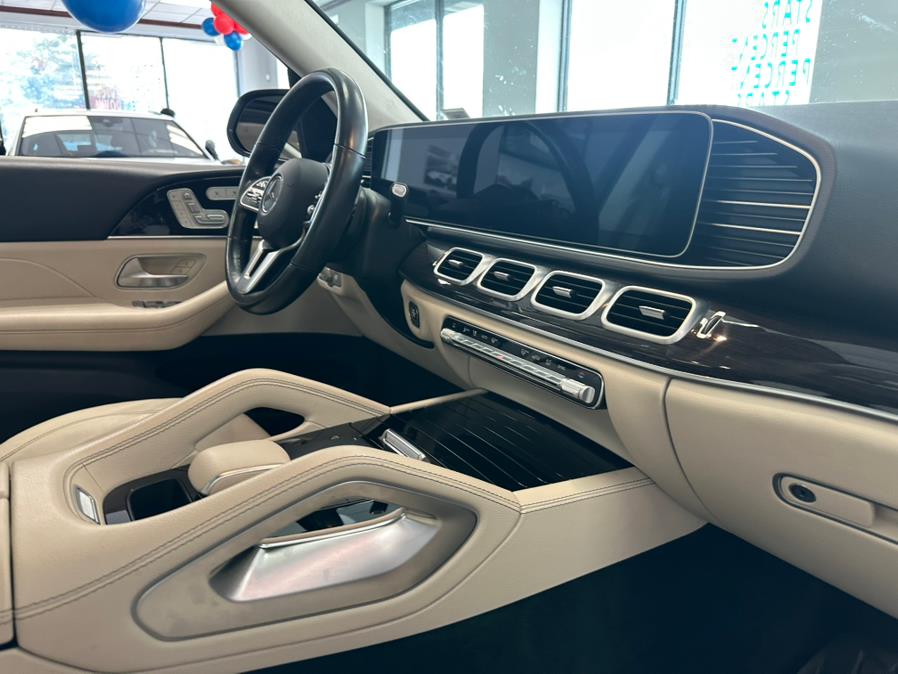 2022 Mercedes-Benz GLE GLE 350 4MATIC SUV, available for sale in Inwood, New York | 5 Towns Drive. Inwood, New York 2022 Mercedes-Benz GLE GLE 350 4MATIC SUV, available for sale in Inwood, New York | 5 Towns Drive. Inwood, New York