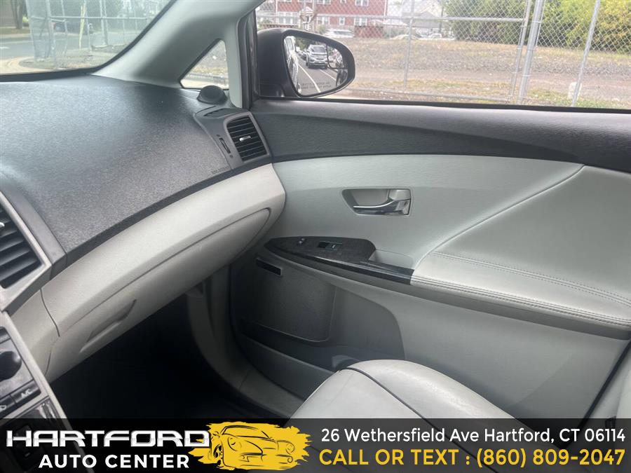 2013 Toyota Venza XLE AWD 4cyl 4dr Crossover, available for sale in Hartford, Connecticut | Hartford Auto Center LLC. Hartford, Connecticut 2013 Toyota Venza XLE AWD 4cyl 4dr Crossover, available for sale in Hartford, Connecticut | Hartford Auto Center LLC. Hartford, Connecticut