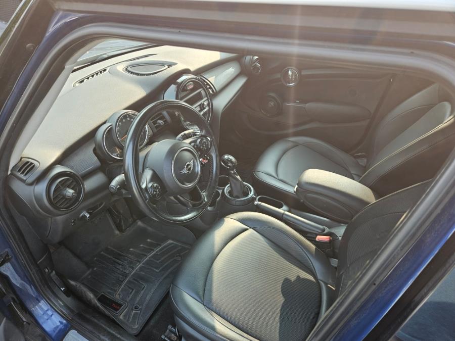 2015 MINI Cooper Hardtop 4 Door 4dr HB, available for sale in Naugatuck, Connecticut | Streamline Motors LLC. Naugatuck, Connecticut 2015 MINI Cooper Hardtop 4 Door 4dr HB, available for sale in Naugatuck, Connecticut | Streamline Motors LLC. Naugatuck, Connecticut