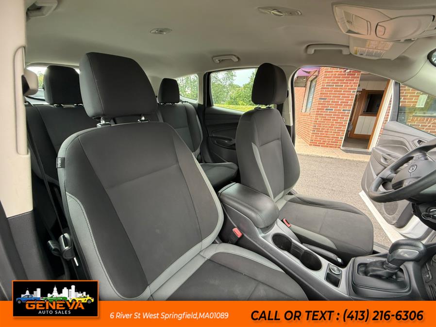 2013 Ford Escape FWD 4dr S, available for sale in West Springfield, Massachusetts | Geneva Auto Sales LLC. West Springfield, Massachusetts 2013 Ford Escape FWD 4dr S, available for sale in West Springfield, Massachusetts | Geneva Auto Sales LLC. West Springfield, Massachusetts