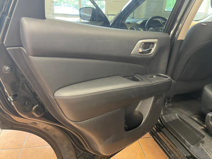 2018 Nissan Pathfinder 4x4 SL, available for sale in Suffern, New York | Rockland Motor Sport. Suffern, New York 2018 Nissan Pathfinder 4x4 SL, available for sale in Suffern, New York | Rockland Motor Sport. Suffern, New York