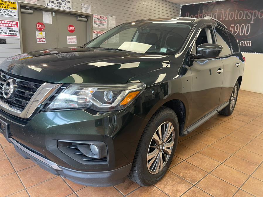 2018 Nissan Pathfinder 4x4 SL, available for sale in Suffern, New York | Rockland Motor Sport. Suffern, New York 2018 Nissan Pathfinder 4x4 SL, available for sale in Suffern, New York | Rockland Motor Sport. Suffern, New York