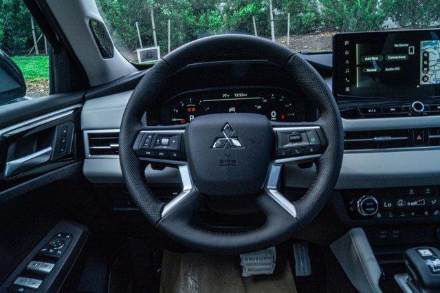 2025 Mitsubishi Outlander , available for sale in Great Neck, New York | Camy Cars. Great Neck, New York 2025 Mitsubishi Outlander , available for sale in Great Neck, New York | Camy Cars. Great Neck, New York